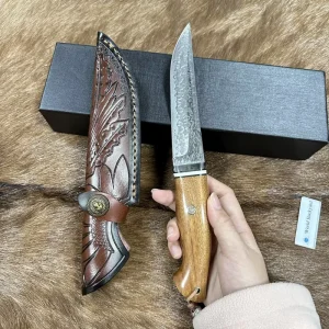 LHZR02 Customized Solid Wood Handle Hunting Knife EDC Gift Damascus Steel Survival Super Sharp Fixed Camping Knife